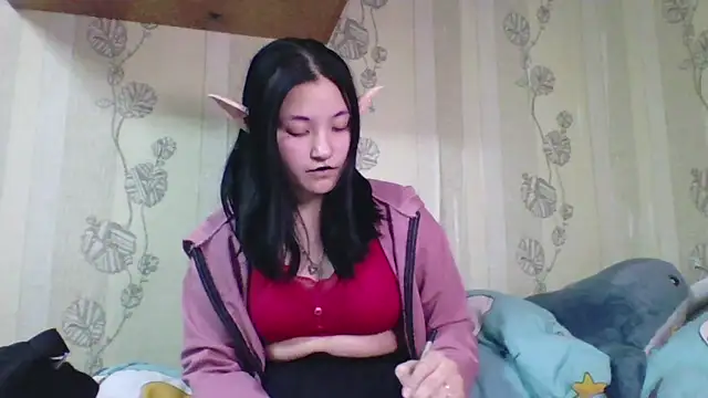 Snapshot of yourcutevikki chatting on 02.22.26 yourcutevikki online show from 02.22.26