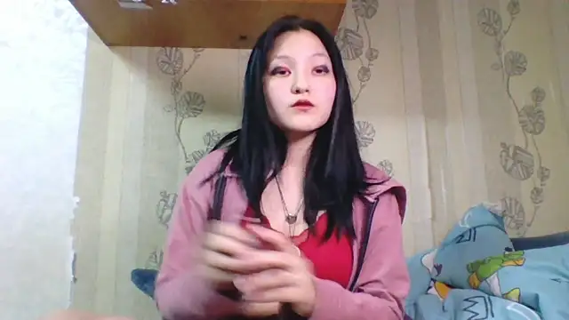 Snapshot of yourcutevikki chatting on 02.24.26 yourcutevikki online show from 02.24.26