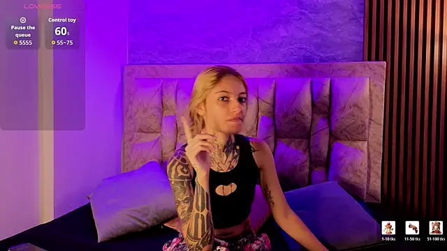 Snapshot of chelsea_dalea chatting on 07.15.26 chelsea dalea online show from 07.15.26