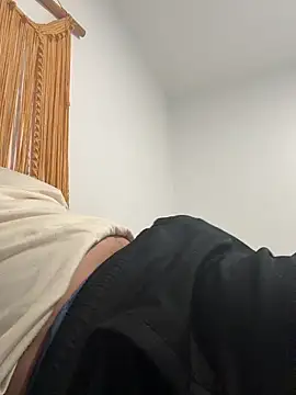 Snapshot of Damian1_ST chatting on 02.18.26 Damian1 ST online show from 02.18.26