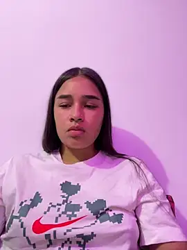 I Samanthaa online show from 02.25.26