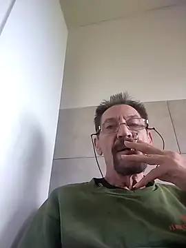 Snapshot of Costy601 chatting on 04.22.26 Costy601 online show from 04.22.26