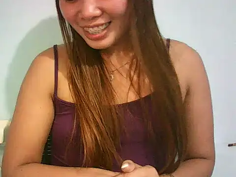 Snapshot of Creamy_Pussy21xx chatting on 03.13.26 Creamy Pussy21xx online show from 03.13.26