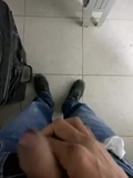 Snapshot of Elmanc chatting on 02.28.26 Elmanc online show from 02.28.26