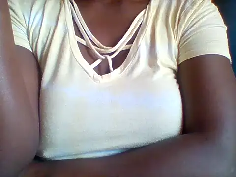 Snapshot of zee66658 chatting on 06.19.26 zee66658 online show from 06.19.26
