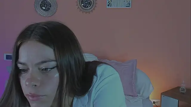 Luna velmont online show from 02.23.26