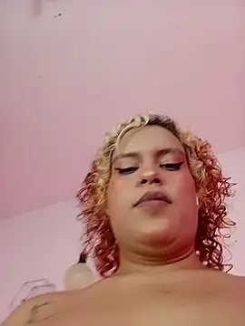 Snapshot of moni_bbw chatting on 05.09.26 moni bbw online show from 05.09.26