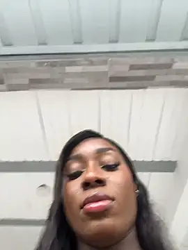 Snapshot of ZarahFerreira chatting on 02.28.26 ZarahFerreira online show from 02.28.26