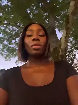 ZarahFerreira online show from 03.17.26