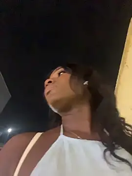 ZarahFerreira online show from 03.28.26