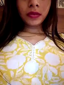 Snapshot of cute_girl_29 chatting on 06.21.26 cute girl 29 online show from 06.21.26