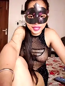 Snapshot of cute_girl_29 chatting on 07.18.26 cute girl 29 online show from 07.18.26