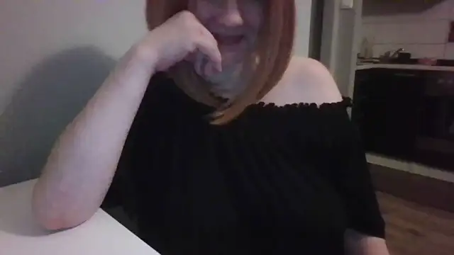 Snapshot of Beatique1 chatting on 06.16.26 Beatique1 online show from 06.16.26
