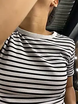 Snapshot of cloe_taylor__25 chatting on 02.25.26 cloe taylor 25 online show from 02.25.26