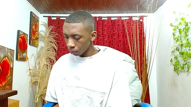 milo018 online show from 02.24.26