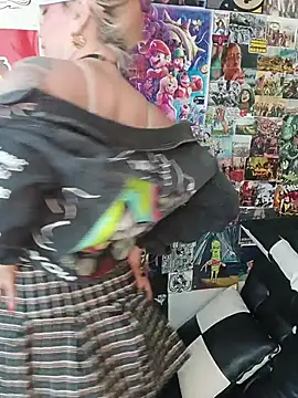 lady polka online show from 02.25.26