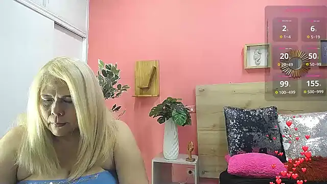 Snapshot of eva_colen50 chatting on 06.24.26 eva colen50 online show from 06.24.26