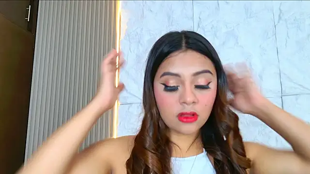 Snapshot of DulceQueen1 chatting on 02.27.26 DulceQueen1 online show from 02.27.26