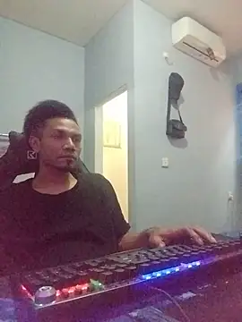 UcEng Lab online show from 02.20.26