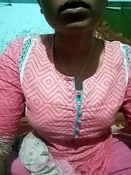 Snapshot of BreezySexyGirl69 chatting on 02.22.26 BreezySexyGirl69 online show from 02.22.26