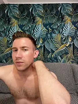Snapshot of ---Dark--- chatting on 06.19.26 ---Dark--- online show from 06.19.26