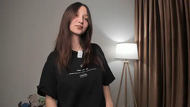 littleevilon online show from 03.26.26