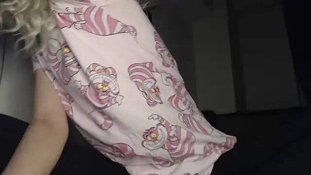 MessyBitch2 online show from 02.27.26