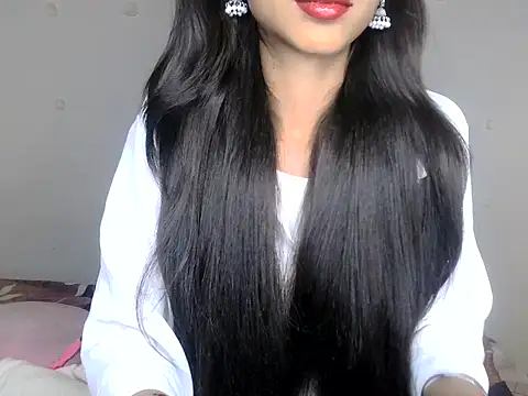 Snapshot of SIKSHA_SINGH chatting on 04.25.26 SIKSHA SINGH online show from 04.25.26