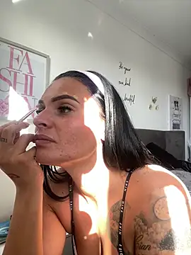 Snapshot of Destinylovex chatting on 04.06.26 Destinylovex online show from 04.06.26