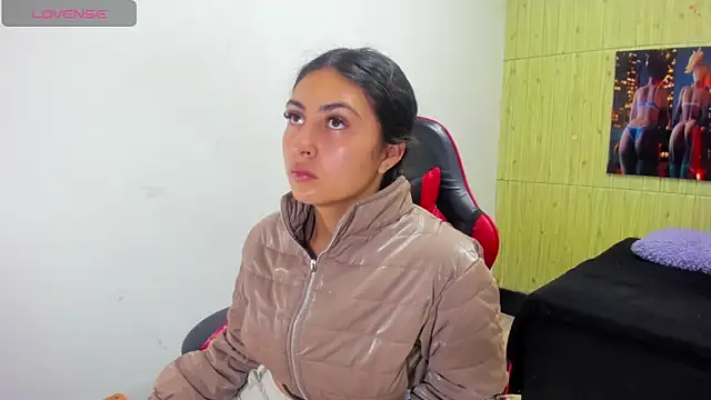 angell cooper8 online show from 04.12.26