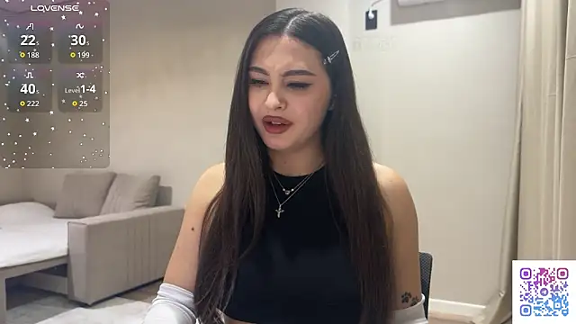 Snapshot of Sweet_BerryBabe chatting on 06.13.26 Sweet BerryBabe online show from 06.13.26