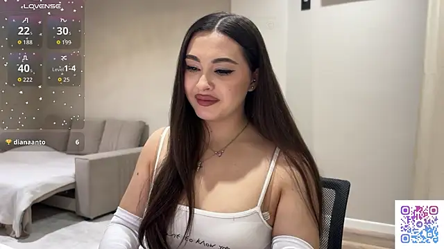 Snapshot of Sweet_BerryBabe chatting on 06.19.26 Sweet BerryBabe online show from 06.19.26