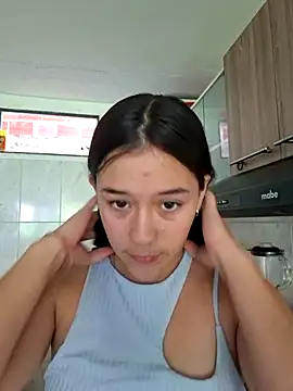 AlessiaKnox online show from 03.05.26