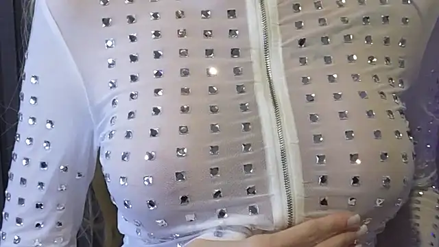 Snapshot of KarmaArms chatting on 03.29.26 KarmaArms online show from 03.29.26