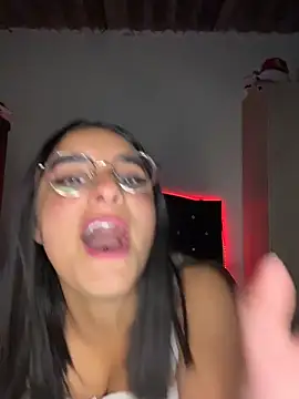 Paulha  miller online show from 03.04.26