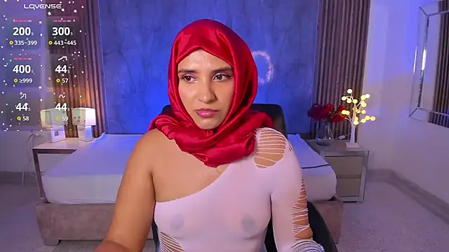 Snapshot of SalmaZahid chatting on 03.06.26 SalmaZahid online show from 03.06.26