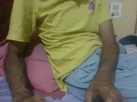 Snapshot of sub_slave_indi chatting on 03.31.26 sub slave indi online show from 03.31.26