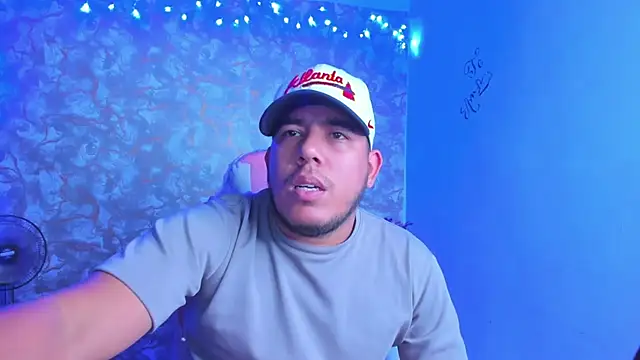 Snapshot of edgarsexxx chatting on 02.25.26 edgarsexxx online show from 02.25.26