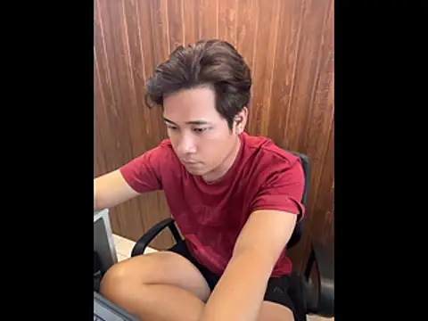 Snapshot of ximenquintana chatting on 04.14.26 ximenquintana online show from 04.14.26