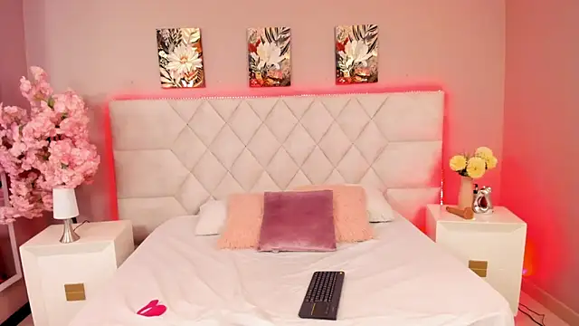 Snapshot of Bianca_Monroe_ chatting on 03.17.26 Bianca Monroe online show from 03.17.26