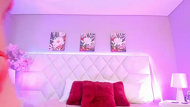 Bianca Monroe  online show from 06.01.26