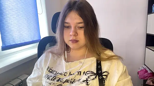 TomikoPfau online show from 04.02.26