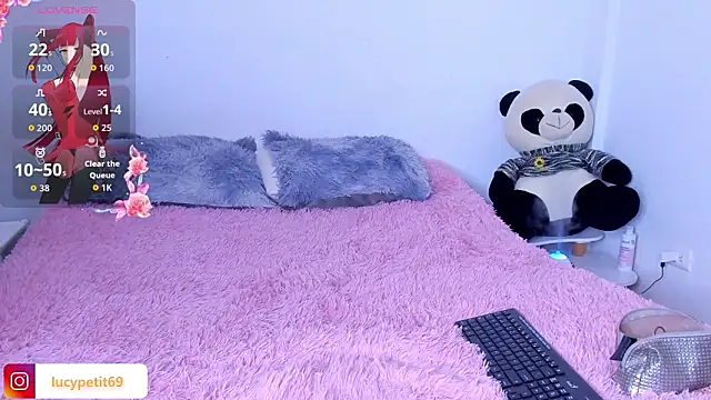 lucy blush online show from 03.12.26