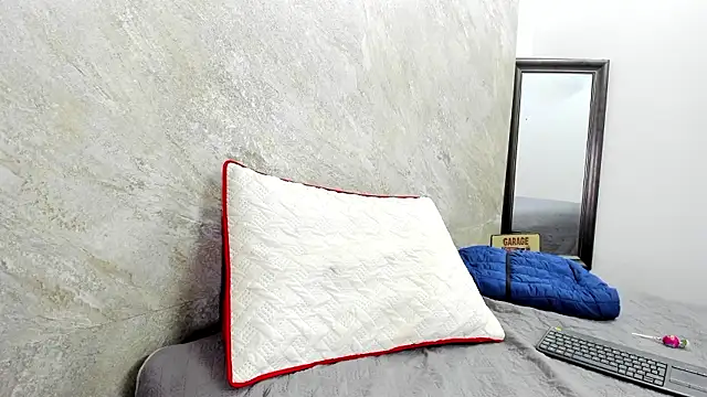 Mick-lollipop online show from 02.28.26