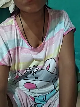 Snapshot of Nivya-Singh chatting on 04.16.26 Nivya-Singh online show from 04.16.26