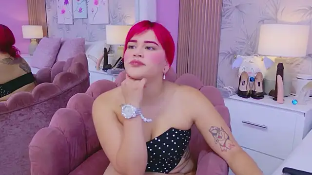 CherryTayloor online show from 04.15.26