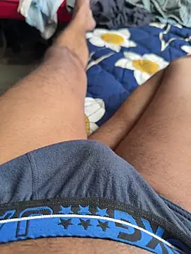 neekosam12 online show from 03.21.26