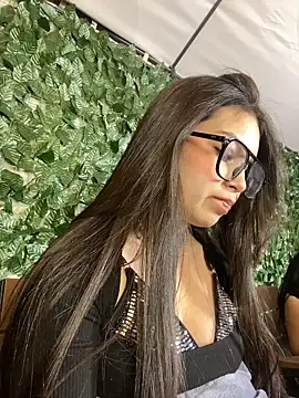 Mady Pink online show from 03.13.26