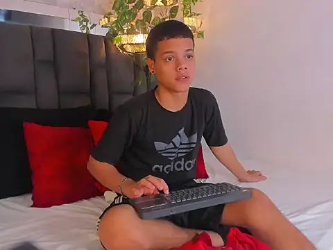 PATRIICKMILLER online show from 02.26.26