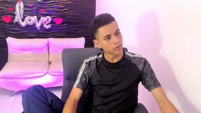 dominicjonnes online show from 04.15.26